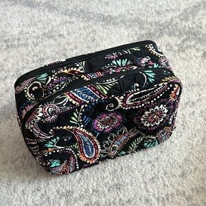 Vera Bradley Large Makeup Bag